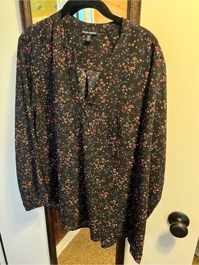 Hilary Radley Black Floral Button-Down Casual Shirt